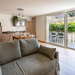 Sunset - Luxury With Pool & Large Private Garden And Parking, Few Steps From The Beach, Ideal For Singles, Couples And A Family Dervio
